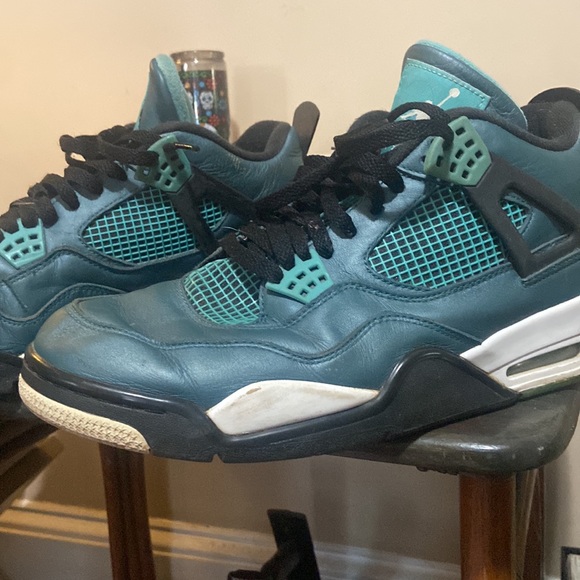 Air Jordan 4 Retro - Picture 1 of 10